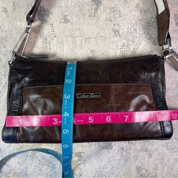 Calvin Klein leather shoulder bag - Picture 14 of 14